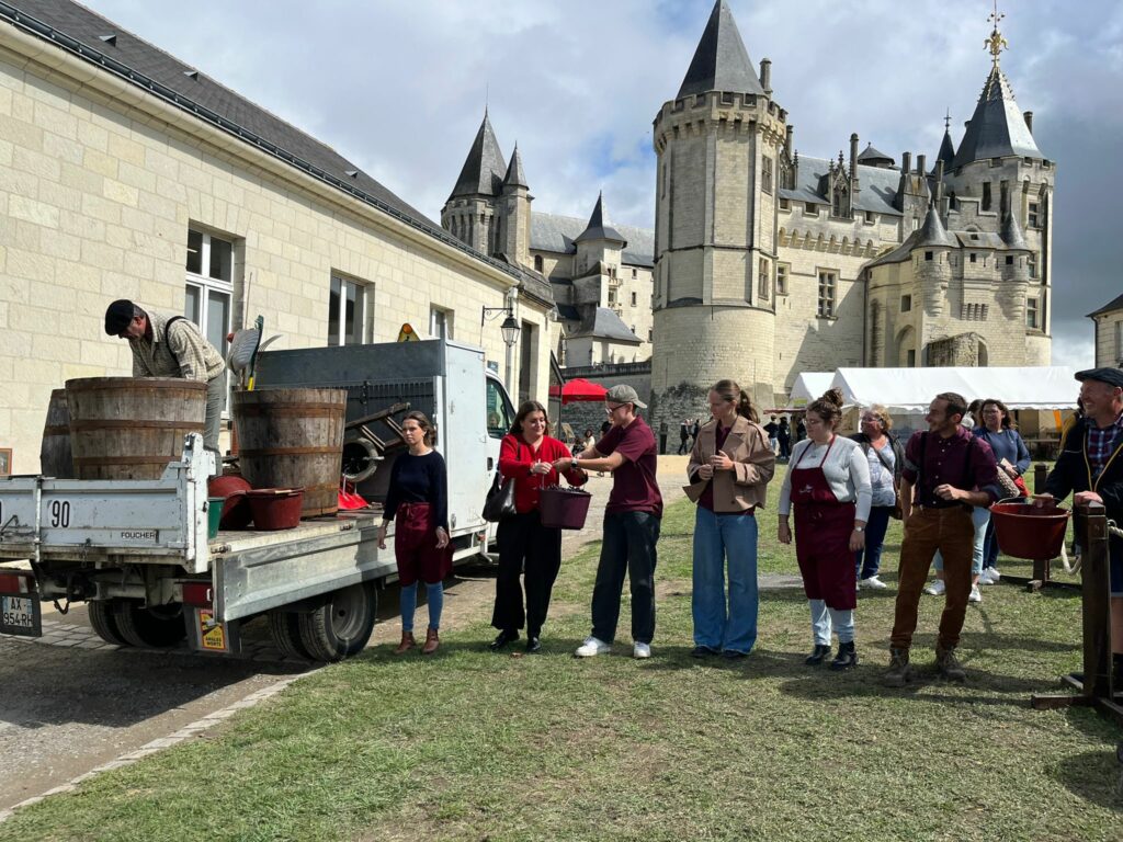 Photo : Les apprentis au cœur de la fête des vendanges de Saumur